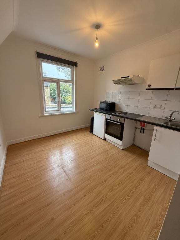 Property photo 1 of 4