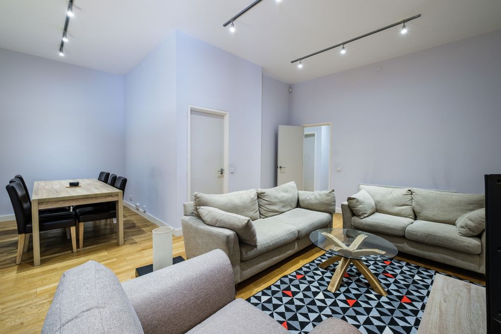Property photo 1 of 13 5