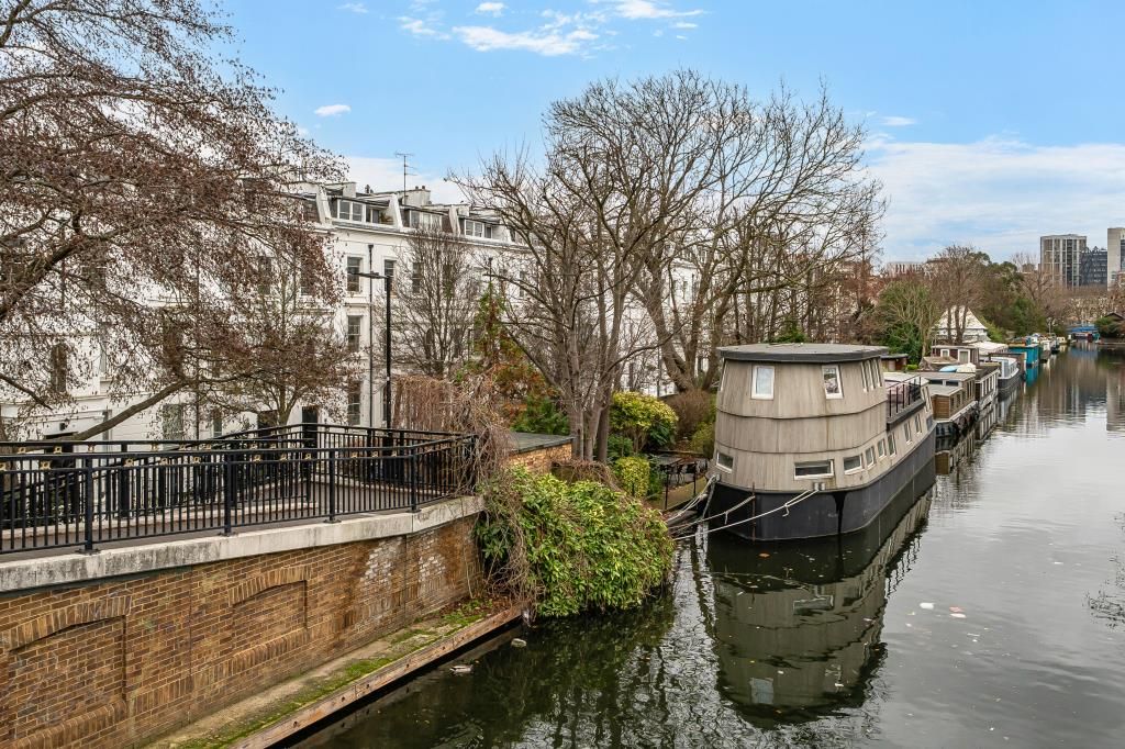 Property photo 2 of 16 External View