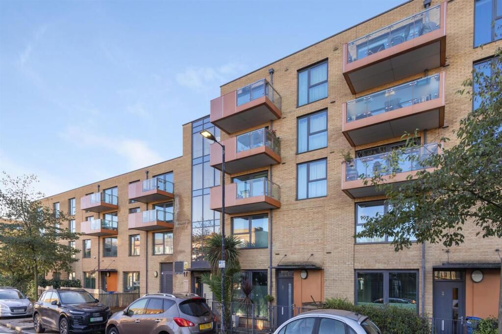 Property photo 3 of 14