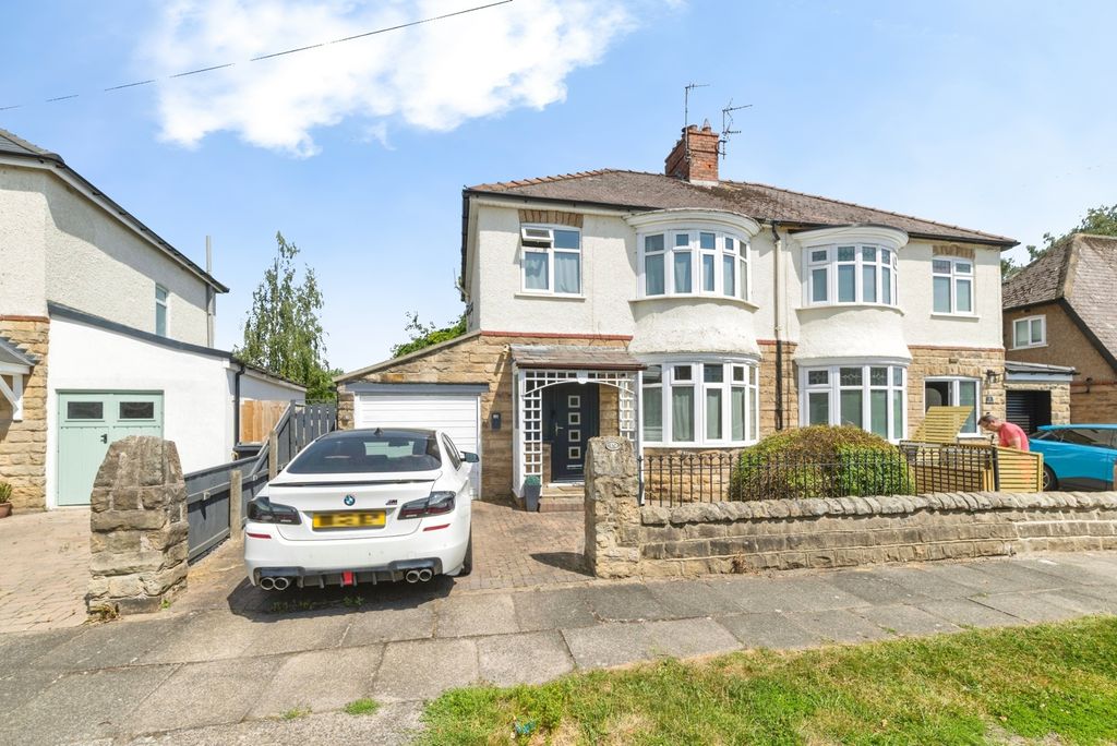 Property photo 1 of 19 Pbox-Img.Jpg