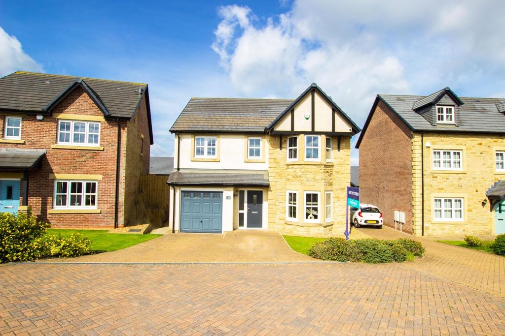 Property photo 3 of 31