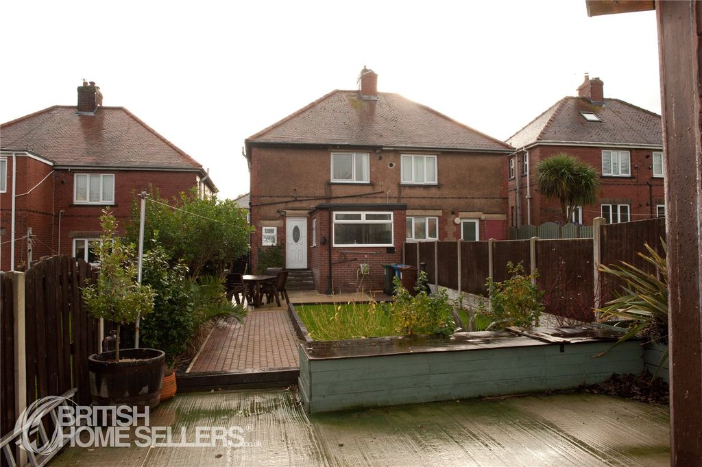 Property photo 2 of 15 Picture No. 13