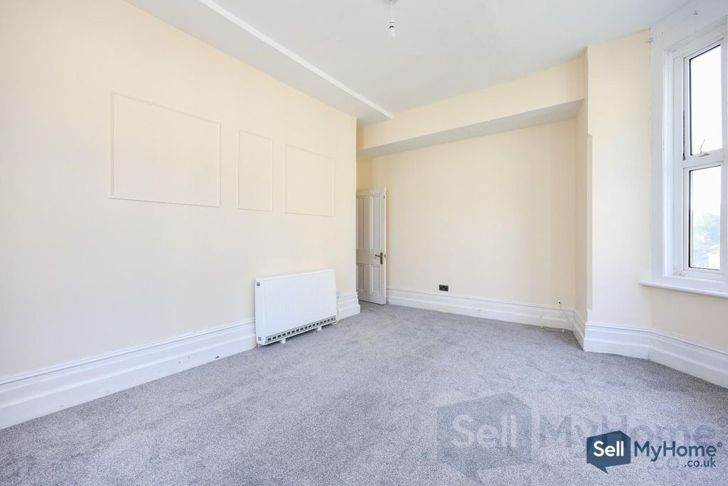 Property photo 3 of 12 Living Room