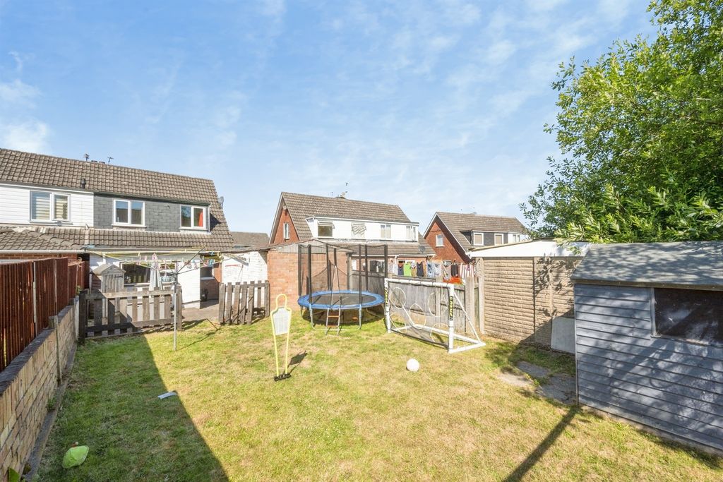 Additional image 13 of 3 bed semi-detached house for saleDewsbury Avenue, Scunthorpe DN15