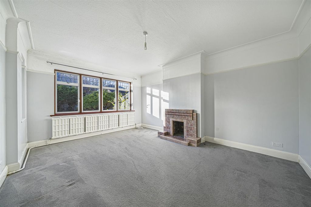 Property photo 2 of 25 Dsc04174.Jpg