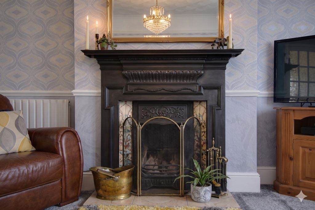 Property photo 3 of 15 Fireplace