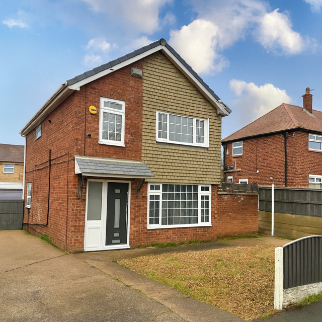 Property photo 1 of 11