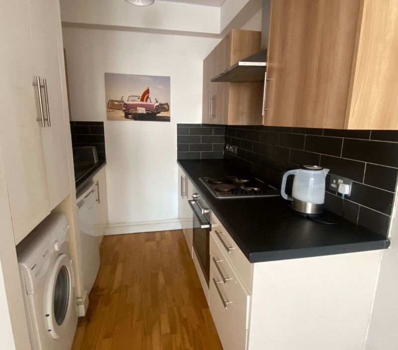 Property photo 1 of 4 Photo 4