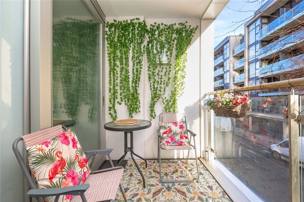 Property photo 2 of 26 Picture No. 20