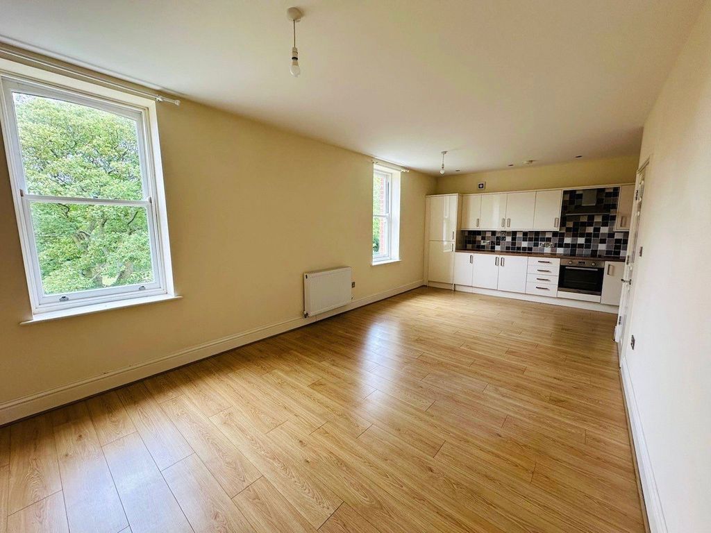 Property photo 3 of 18 Picture No. 08