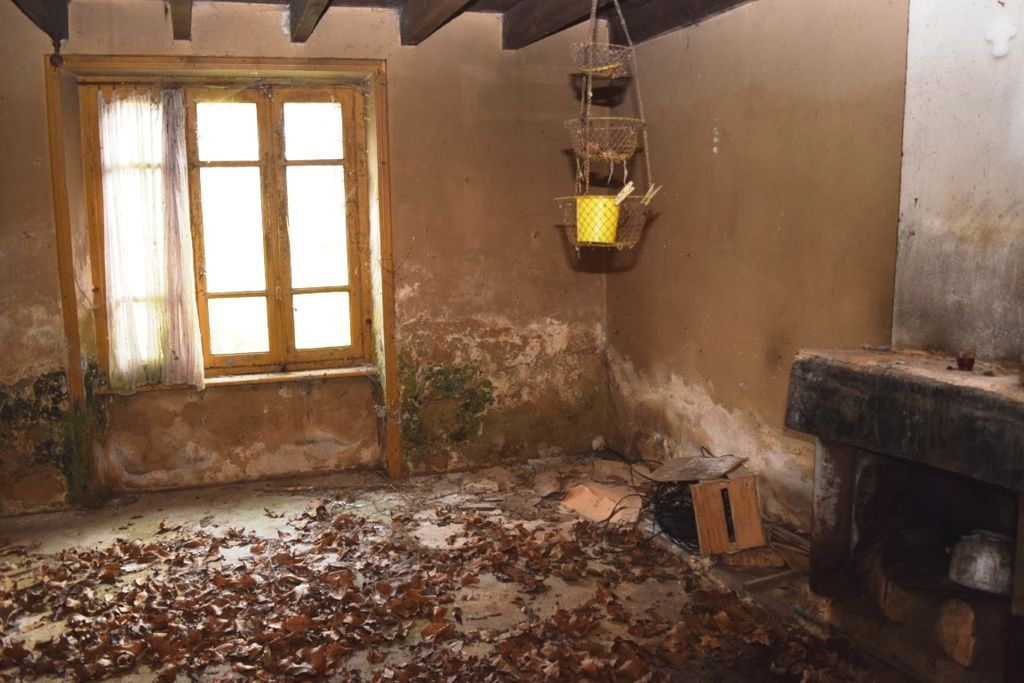 Property photo 2 of 8