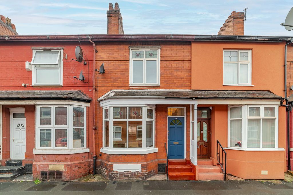 Property photo 1 of 16