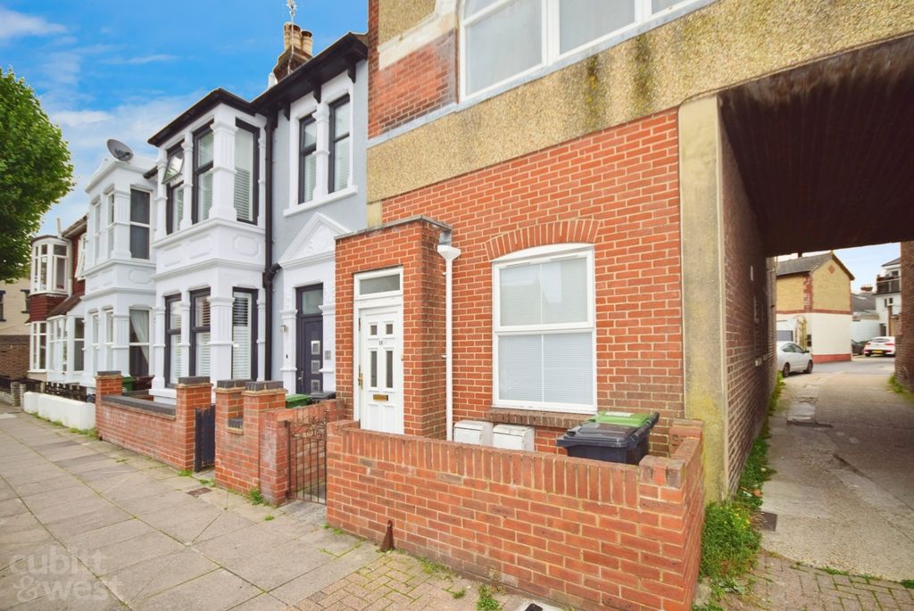 Property photo 1 of 9 11785112-Dsc_6182