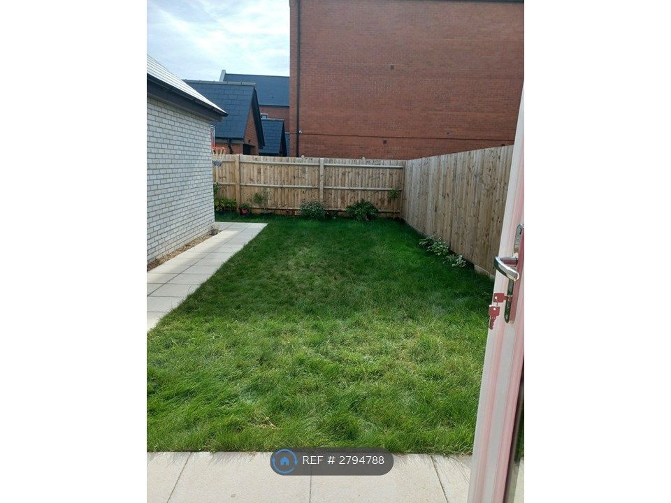 Property photo 3 of 10