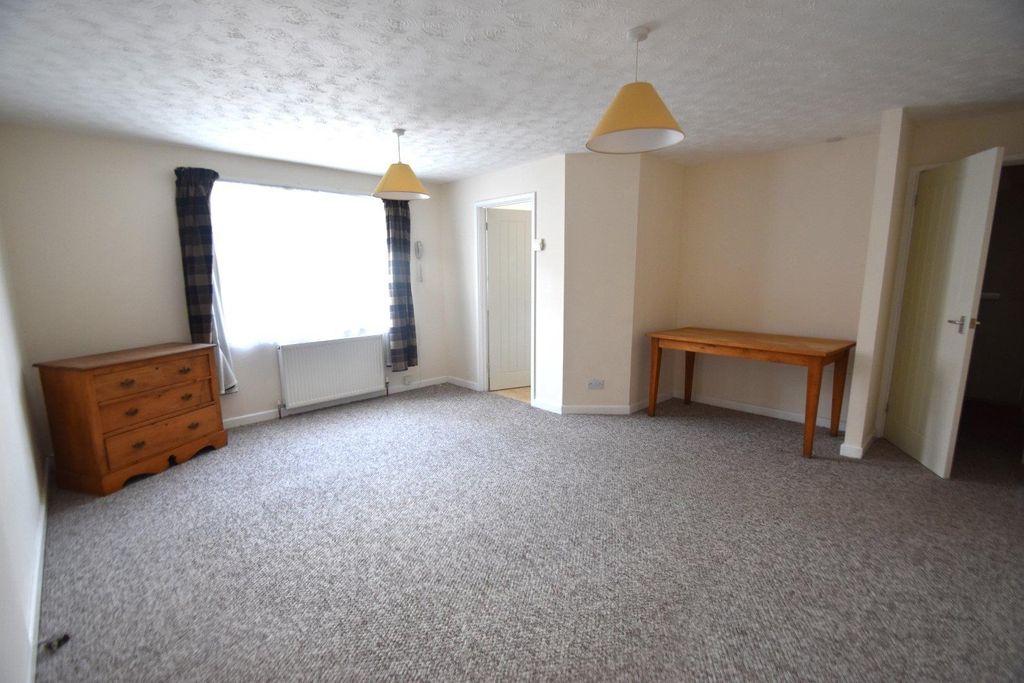 Property photo 1 of 6 Uffculme Seddons