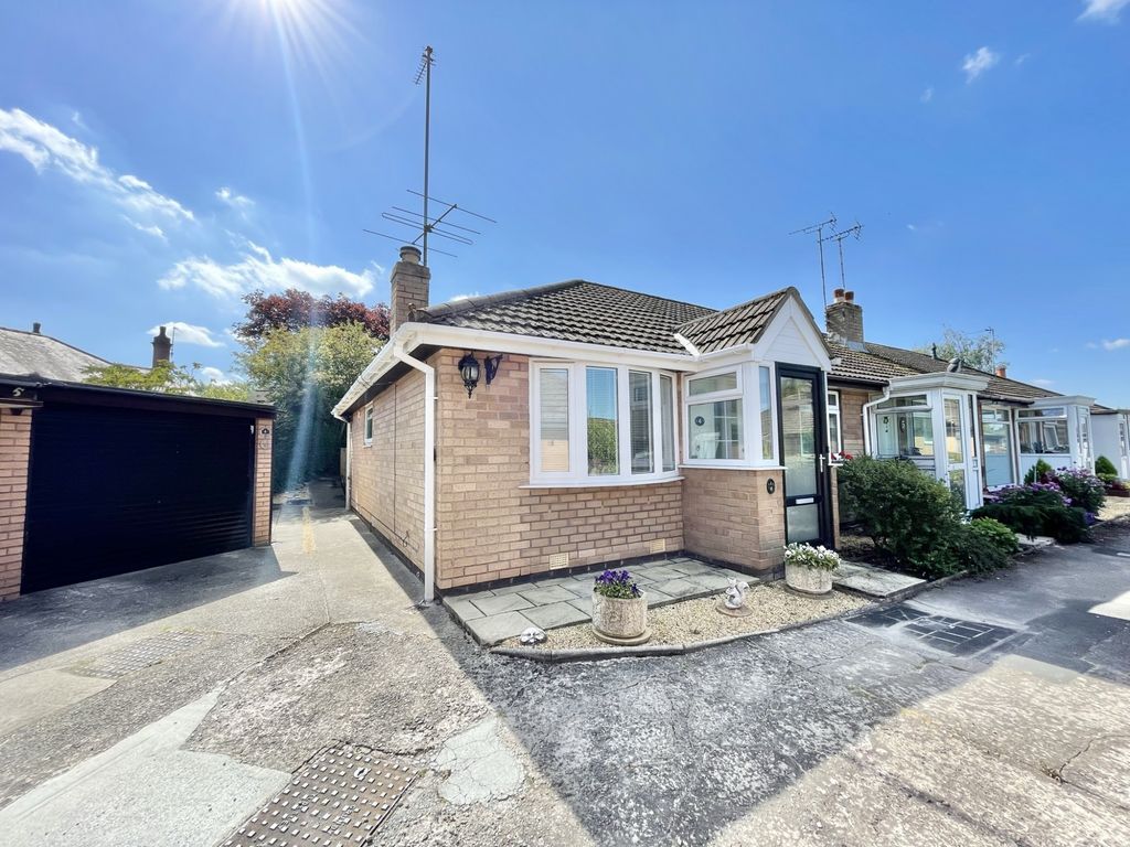 Property photo 1 of 21