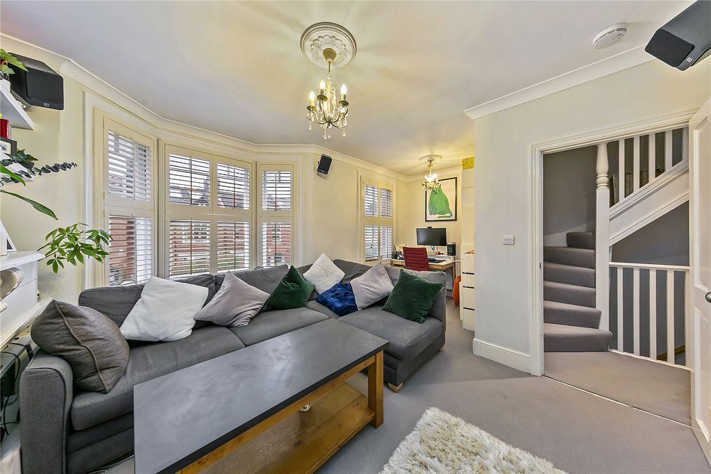 Property photo 1 of 9 Picture No. 05