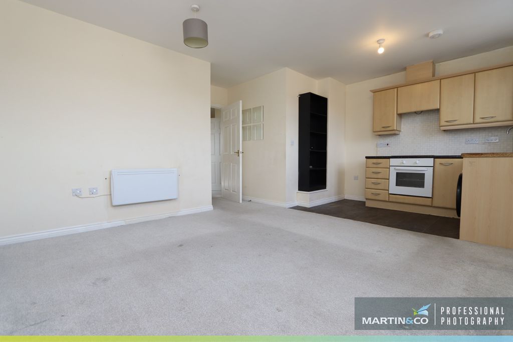2 bed flat for saleHarrison Drive, St Mellons CF3 photo 5