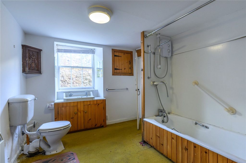 Property photo 3 of 18 Picture No. 03