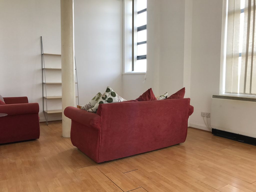 Property photo 2 of 11