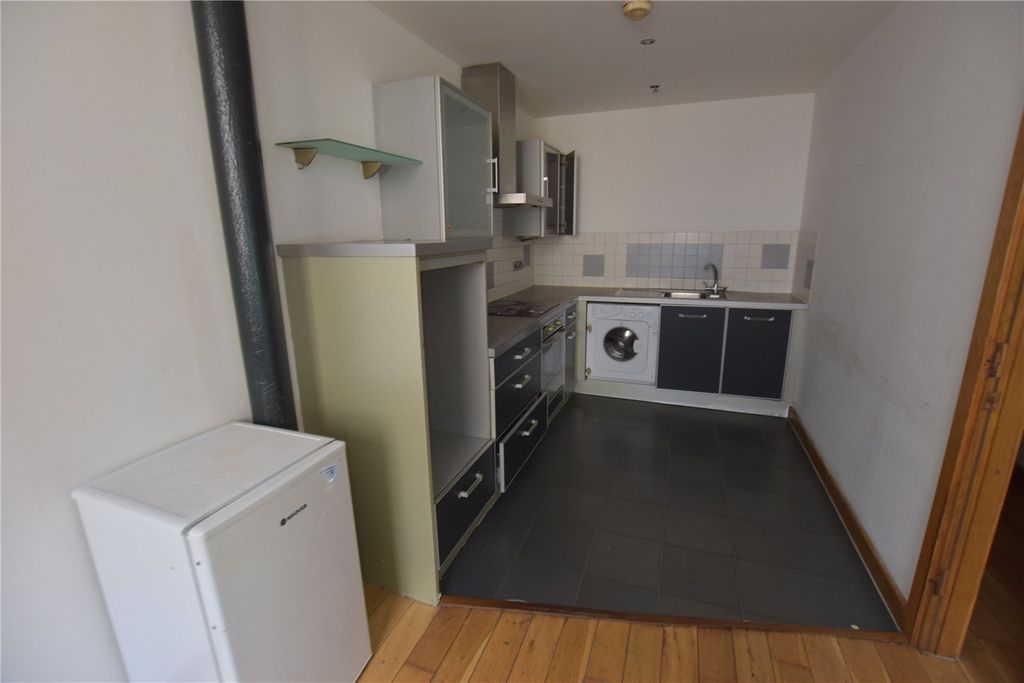 Property photo 2 of 6 Picture No. 03