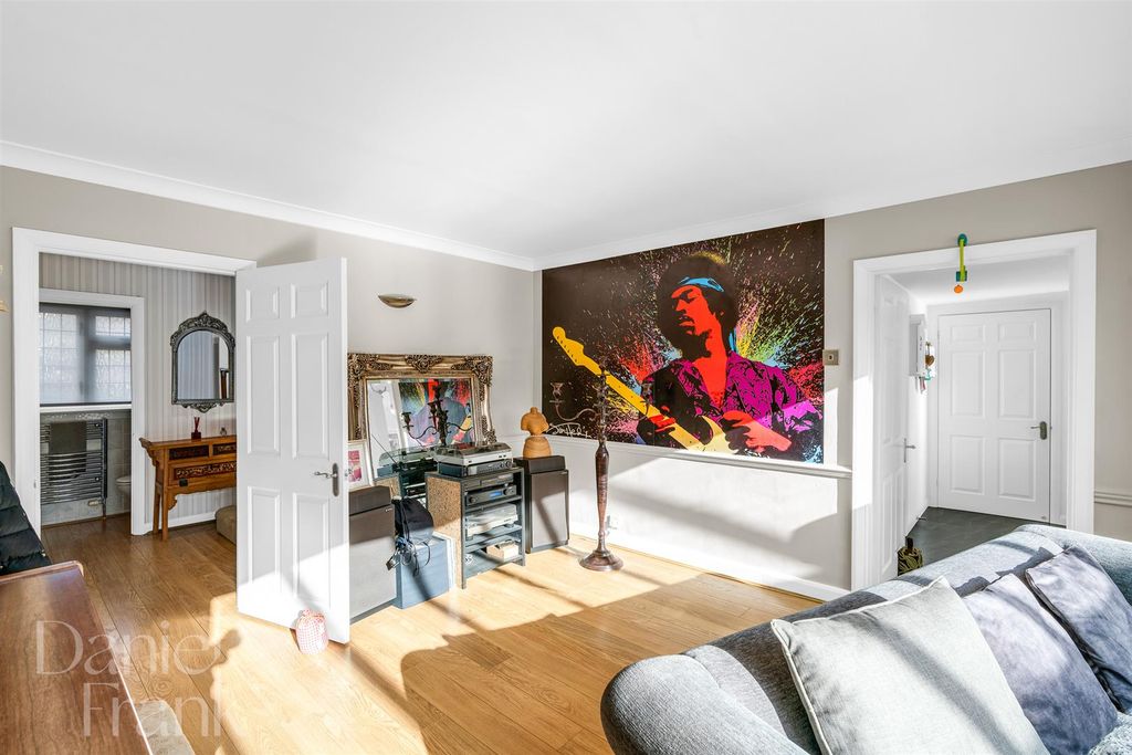 Additional image 12 of 5 bed detached house for saleTycehurst Hill, Loughton IG10
