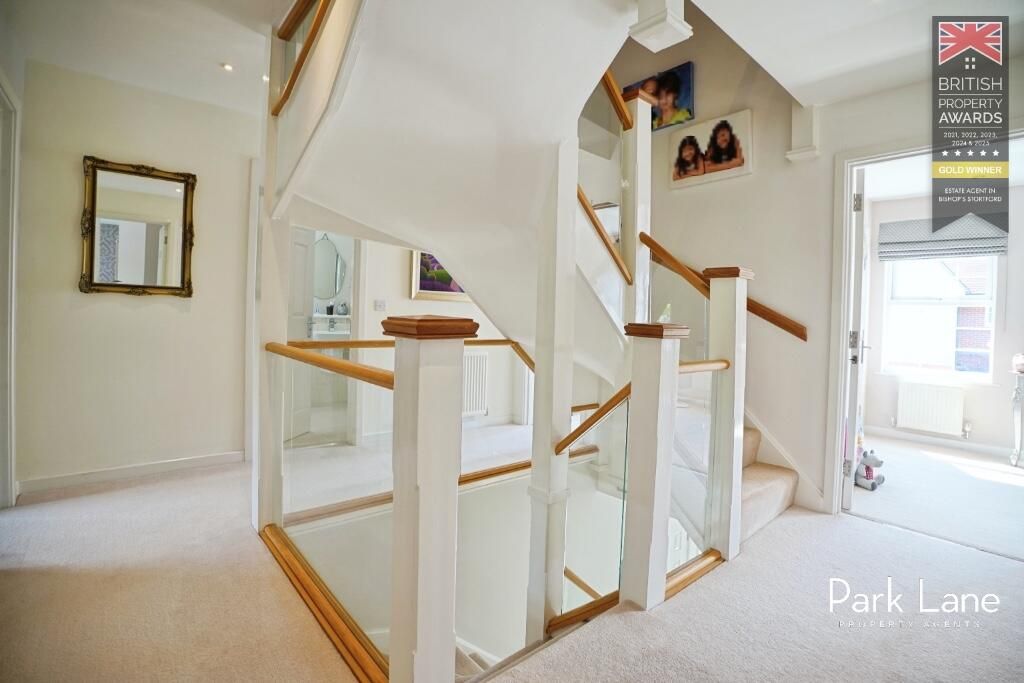 Additional image 8 of 5 bed detached house for saleBrook Farm Close, Bishops Stortford CM23