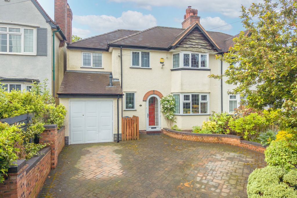 Property photo 1 of 34