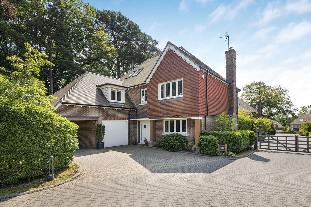 Property photo 1 of 30 Langton House