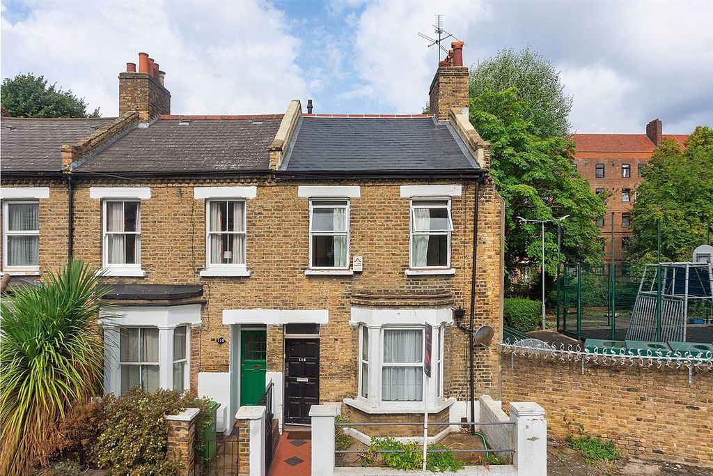 Property photo 1 of 13