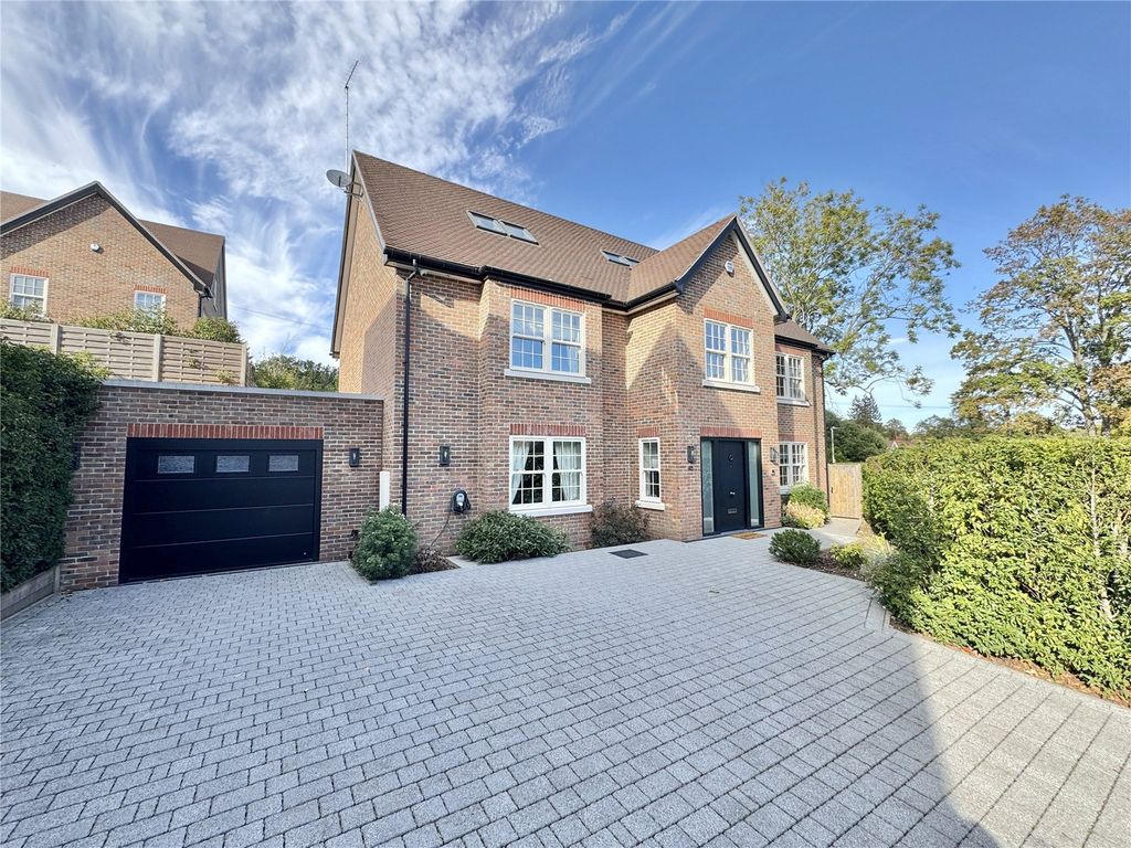 Property photo 1 of 28 Picture No. 40