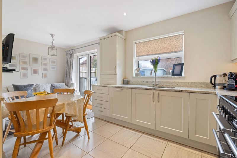 Property photo 3 of 19 Photo 18