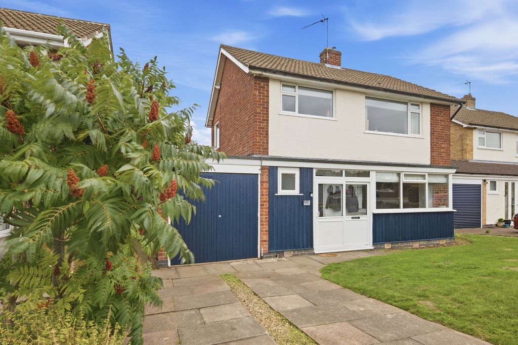 Property photo 1 of 29
