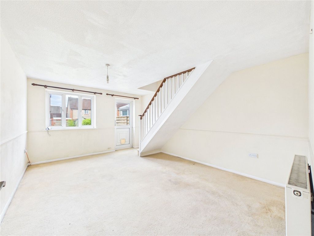 Property photo 2 of 11 Picture No. 12