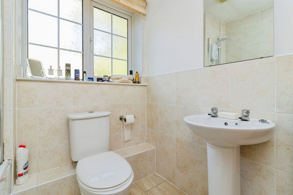 Additional image 12 of 1 bed flat for saleSeymour Road, Newton Abbot TQ12