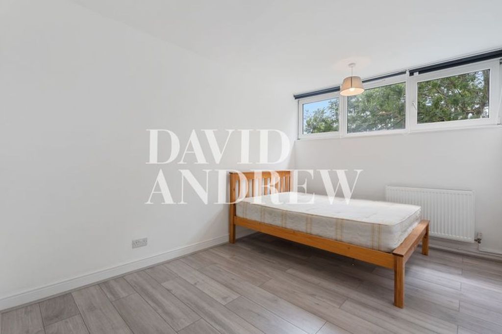 Property photo 2 of 3