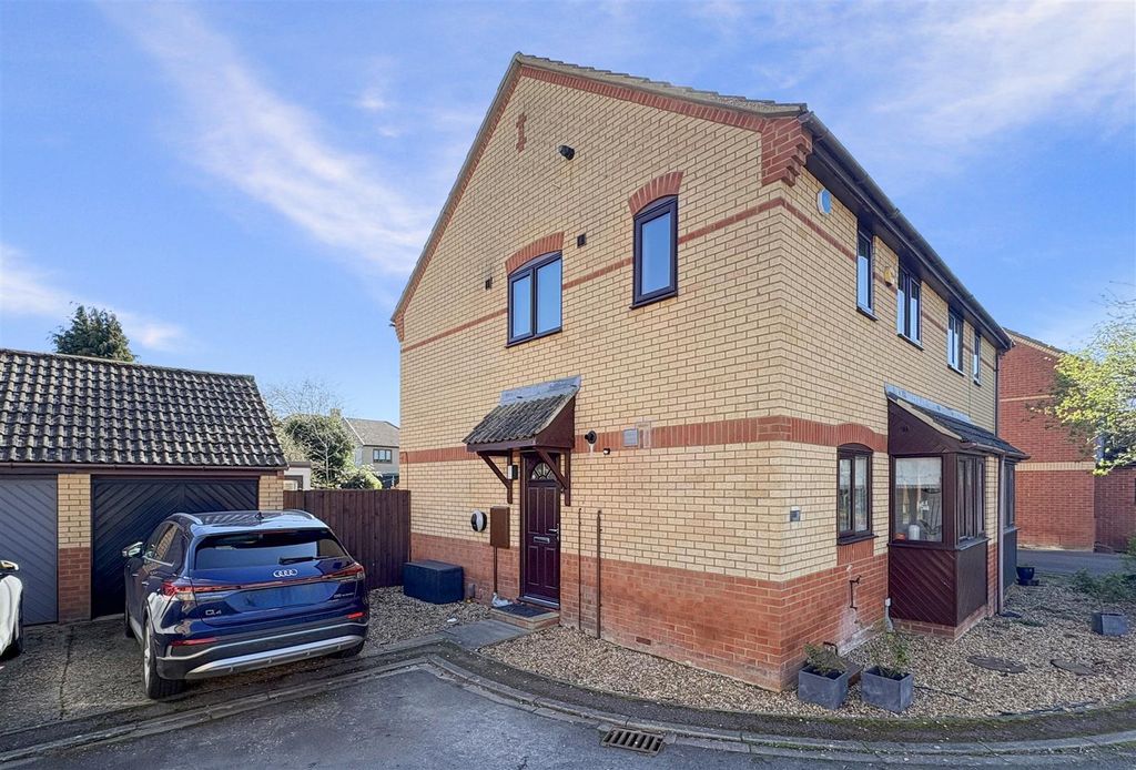 Property photo 1 of 16 cd874570Dbeee31E5388d2Af7436A7195F80A19d.Jpg