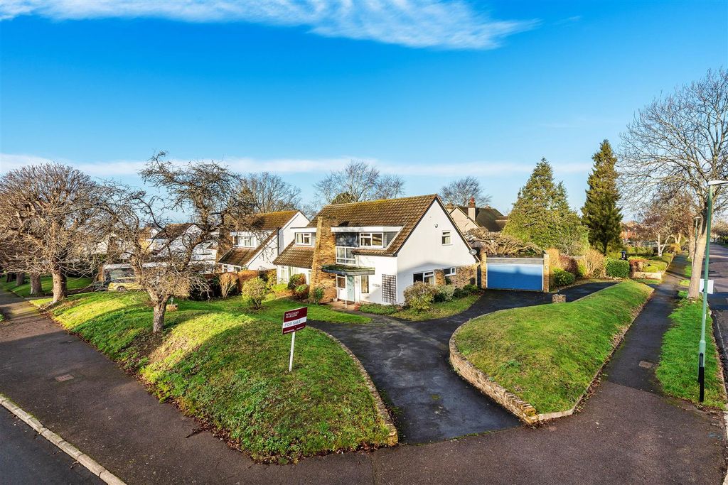 Property photo 1 of 33 20-Warren-Avenue-29.Jpg