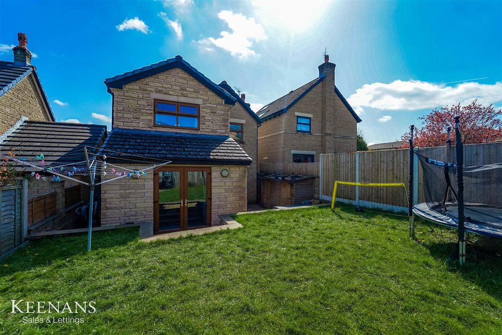 Property photo 1 of 39 21.Jpg