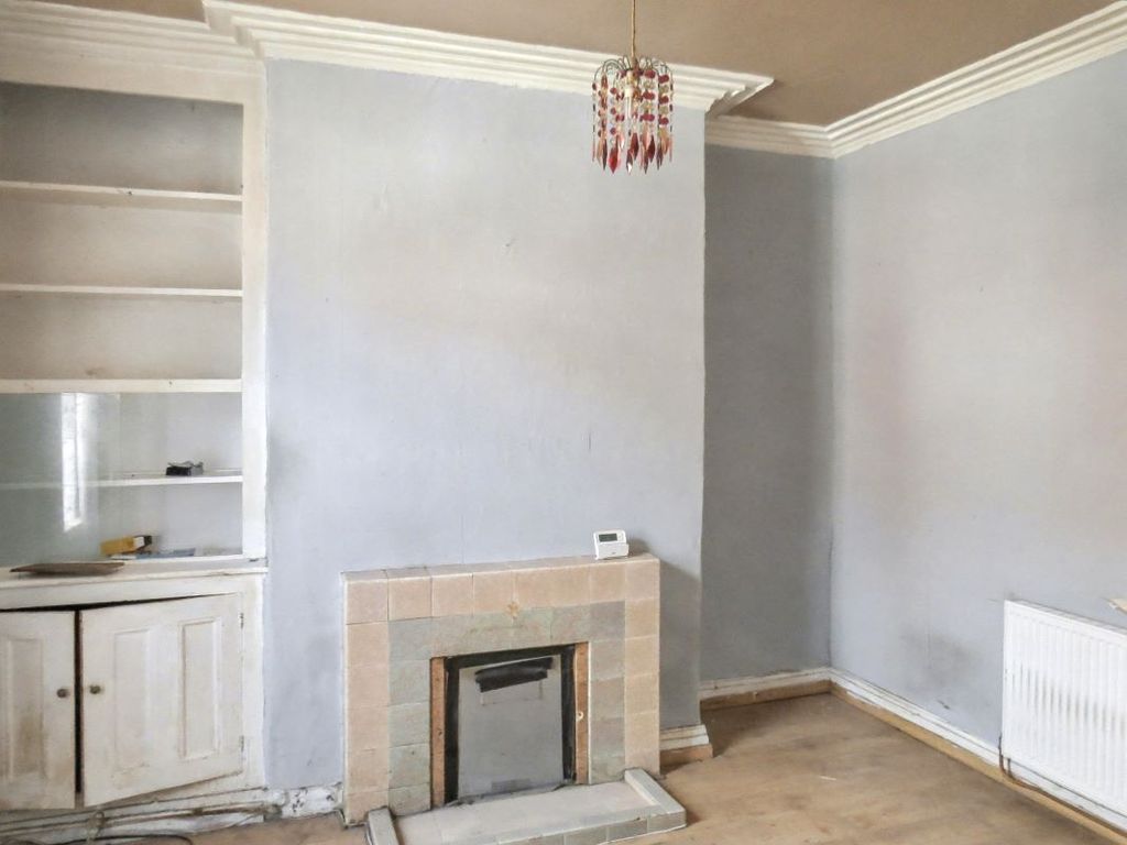 Property photo 3 of 14