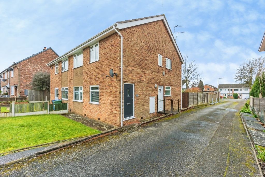 Property photo 1 of 15 Entrance