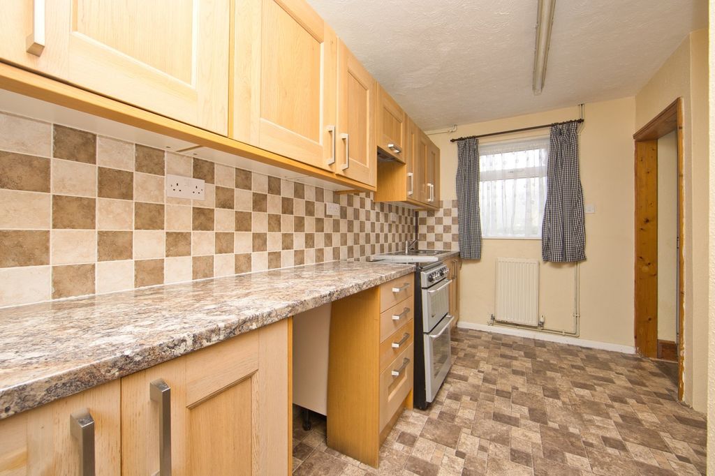 Property photo 3 of 10 Picture 3