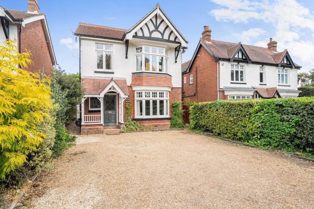 Property photo 1 of 17 1290378-37-682B94383d74d-Arw.Jpg