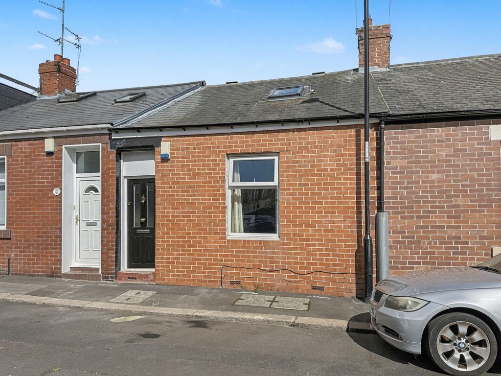 Property photo 3 of 21