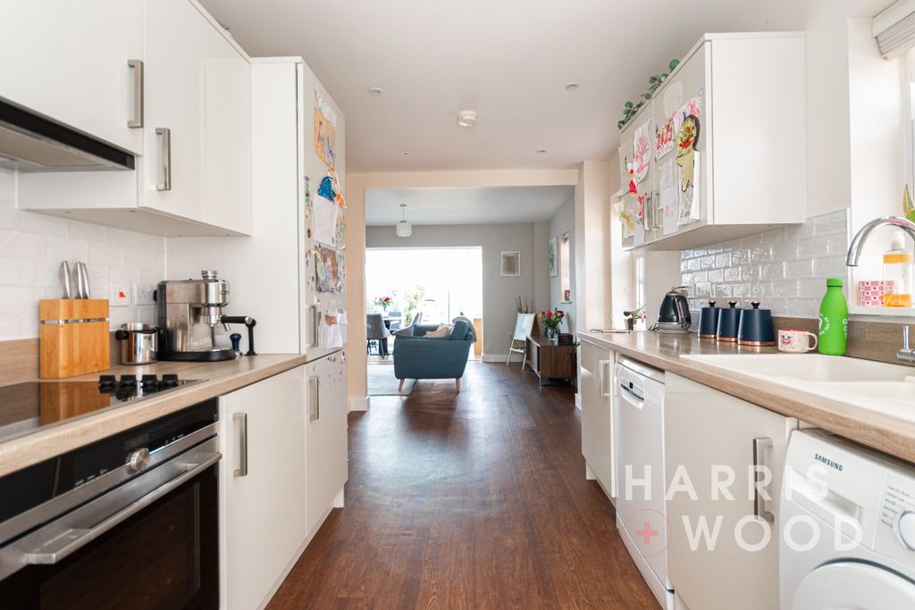 Property photo 2 of 29 4351122