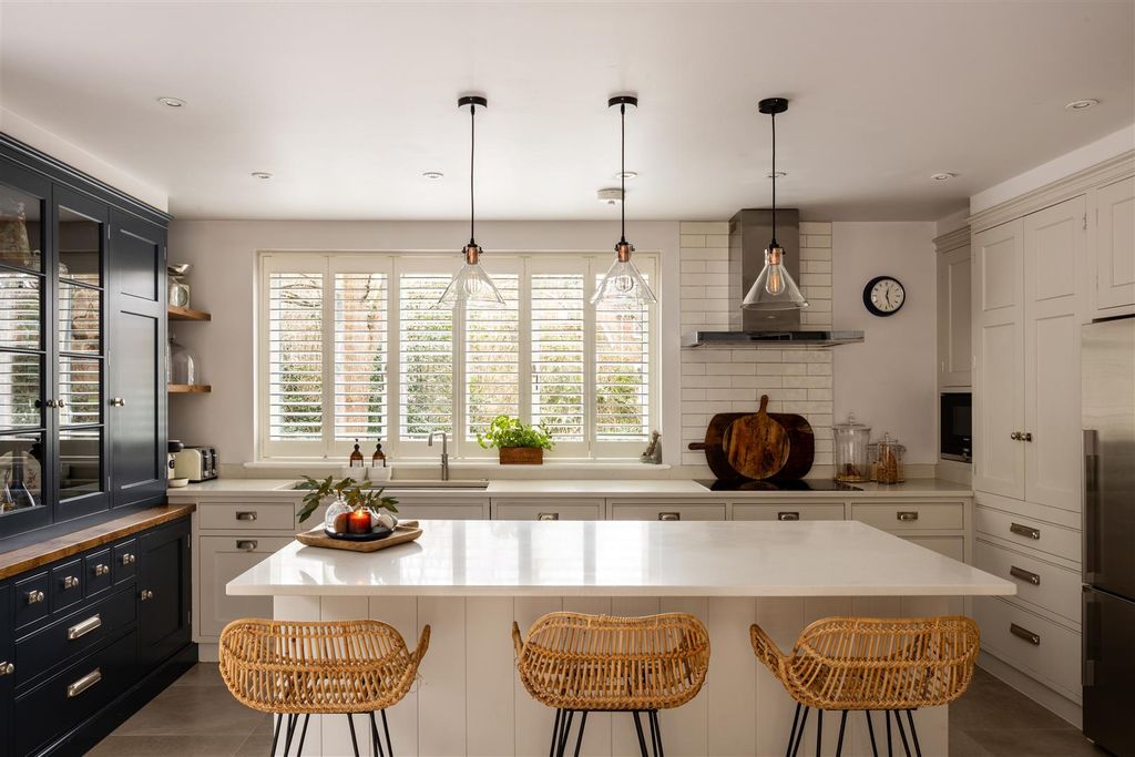 Additional image 11 of 6 bed detached house for saleHigh Beech Lane, Lindfield RH16