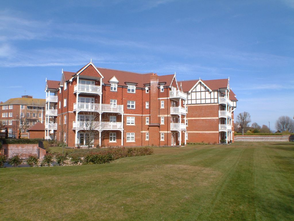 Property photo 1 of 27