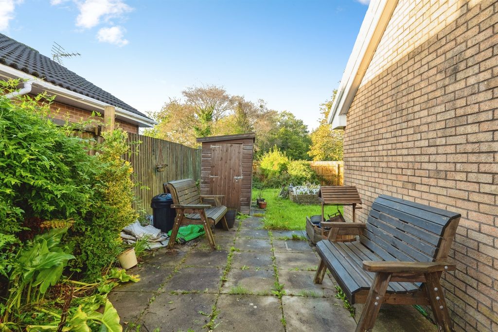 Property photo 3 of 23