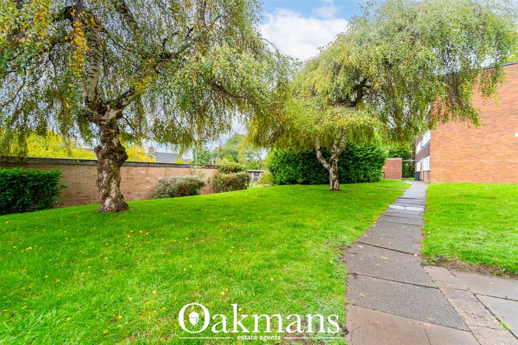 Property photo 2 of 19 Picture No. 28